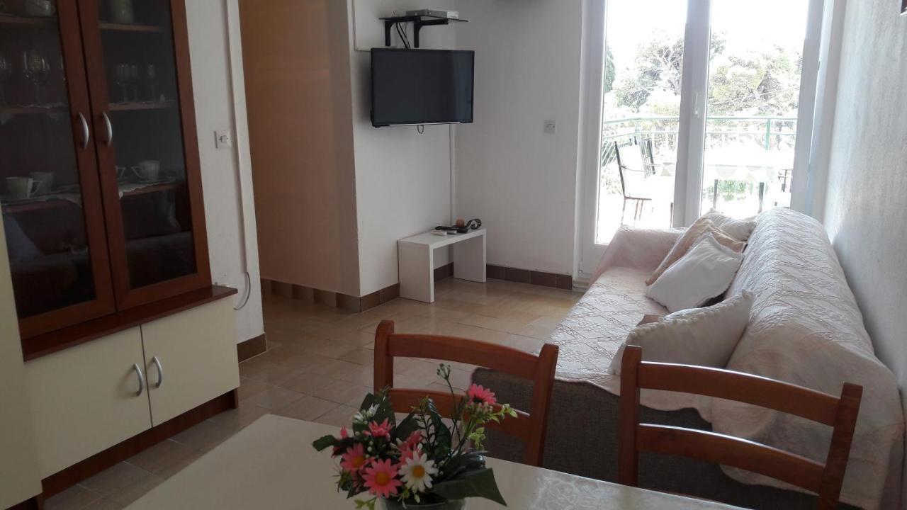 Apartments By The Sea Bol, Brac - 13413 Exterior foto